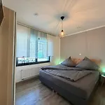 Pure46 Minimalistisches Design, Maximale Entspannung Im Hottub Apartmán