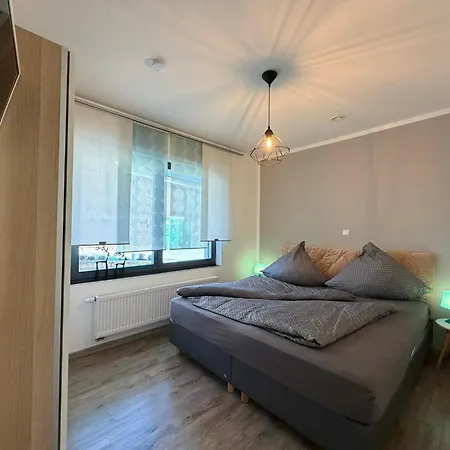 Pure46 Minimalistisches Design, Maximale Entspannung Im Hottub Appartement